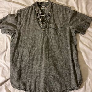 Old Navy M Collared Grey T Shirt